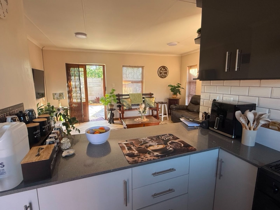 2 Bedroom Property for Sale in Windsor Park Eastern Cape